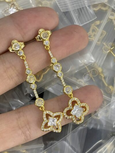 New Arrival Lv Earring J1019.